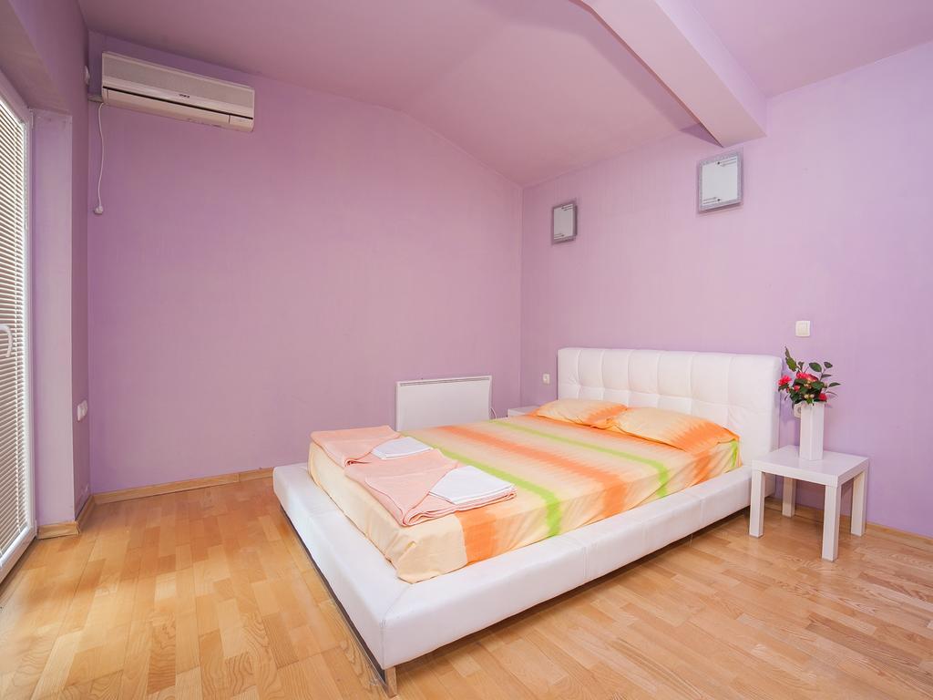 Franovic Appartement *